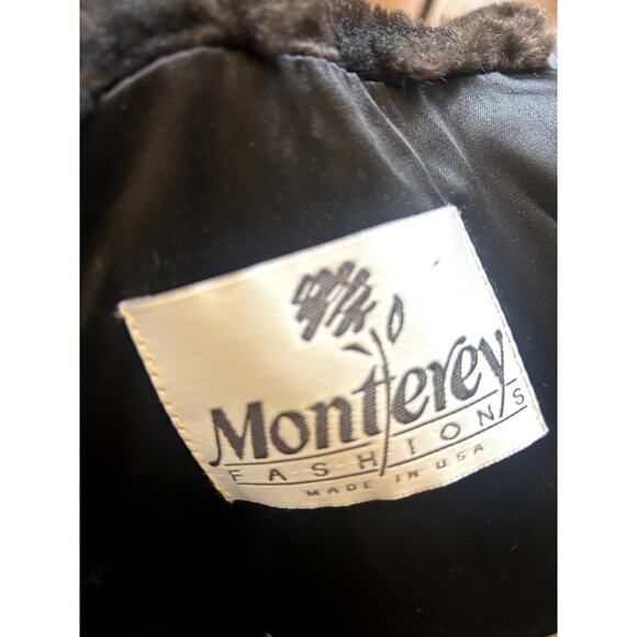 Vintage Coat! - Picture 5 of 6